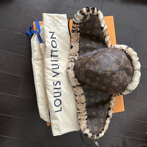 Louis Vuitton Chapka Leopard Hat main image 4